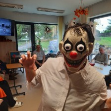 Oslava halloweenu v Domově a cestopisná přednáška pana Arnoše